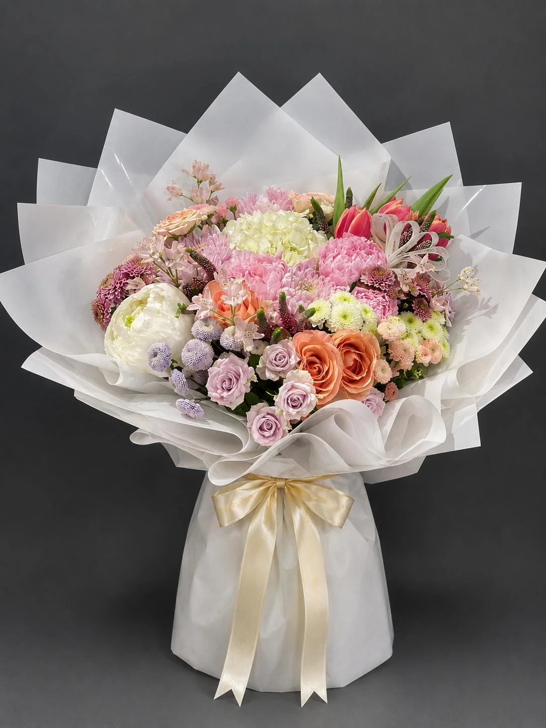 Buca-Cicekci-I-Izmir-Cicekci-BKT0097 Premium İthal Çiçekler Buketi. Buca Çiçekçi. BKT0097